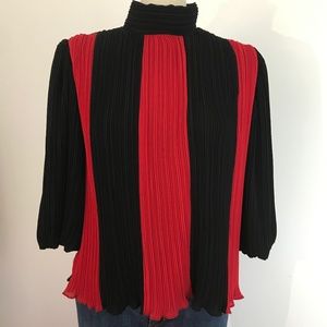 Patapouf - Vintage Black & Red Pleated Puffy Sleeve Top / Blouse